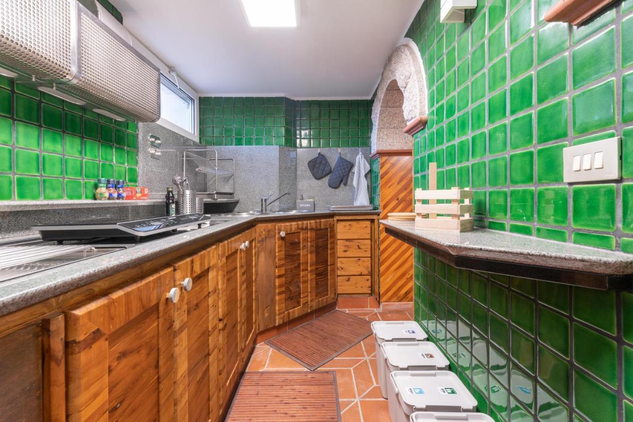 La Casa Davanti Al Mare Куарту-Сант'Элена Экстерьер фото