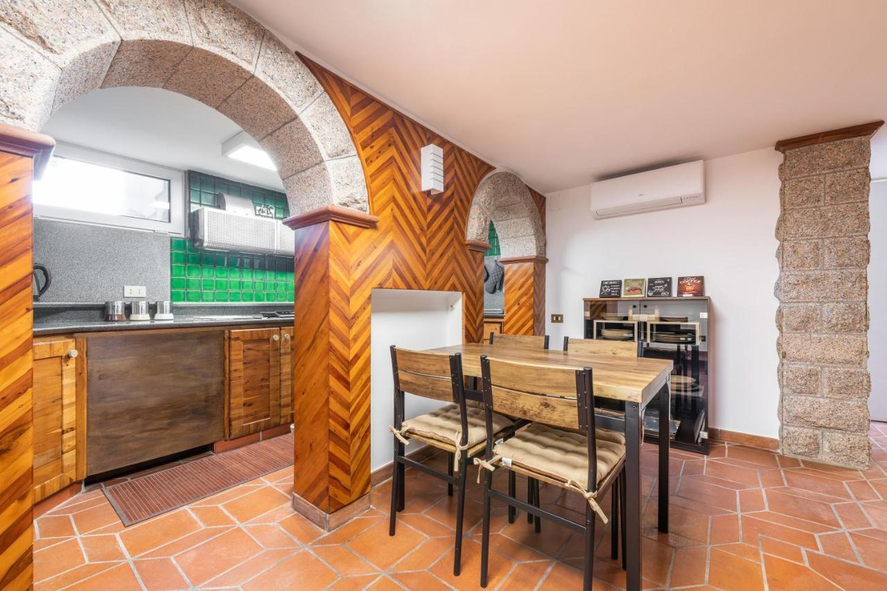 La Casa Davanti Al Mare Куарту-Сант'Элена Экстерьер фото